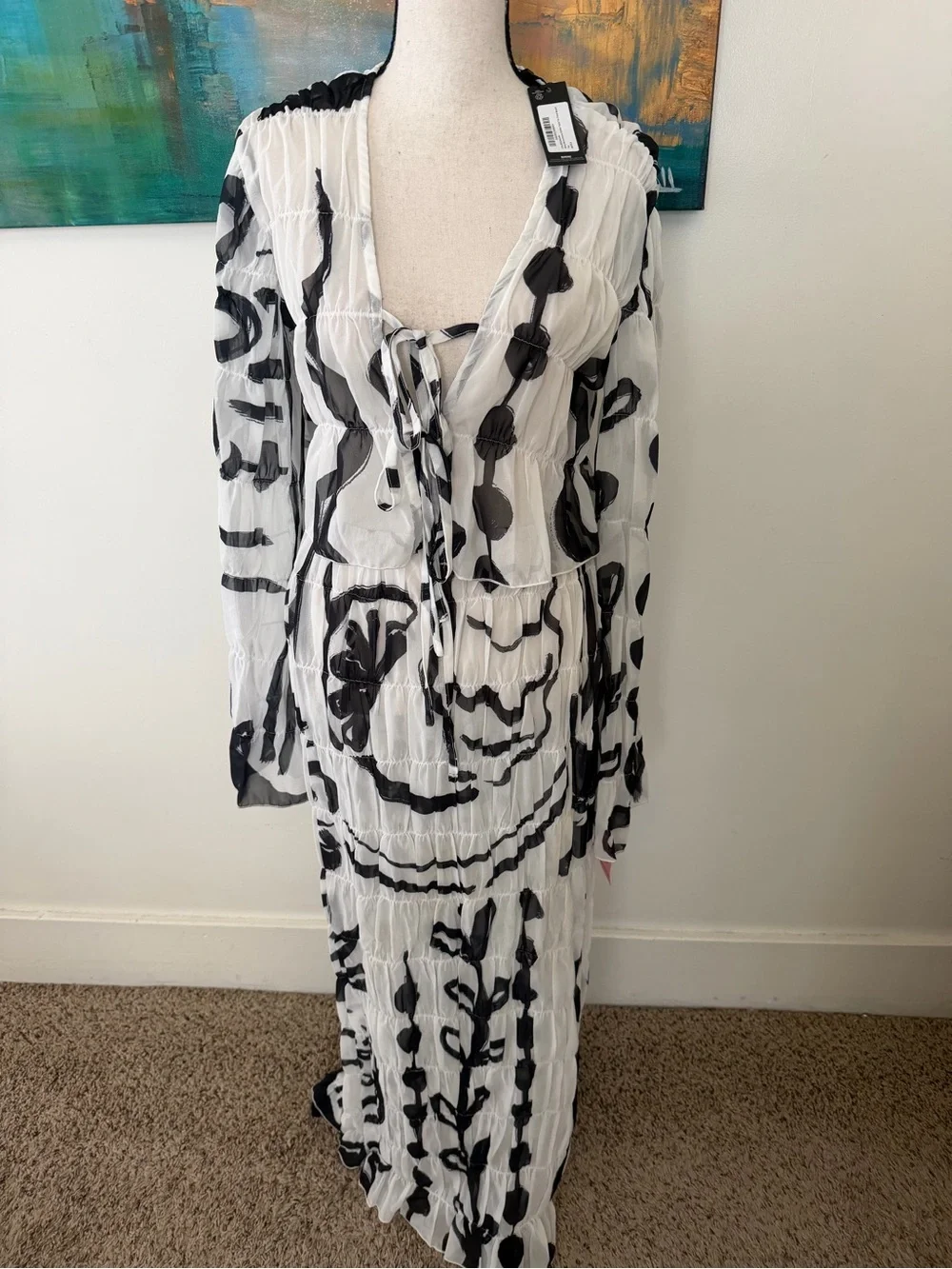 Pretty Little Thing NWT White Monochrome  Sheer Chiffon 2 piece Beach Top Skirt